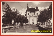 Svatý Hostýn-Kostel-Schodiště-Stromy