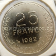 Komorské ostrovy - 25 francs 1982