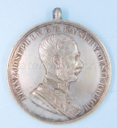 Medaile Za statečnost F. J. I. stříbrná medaile I. třída-bílý kov